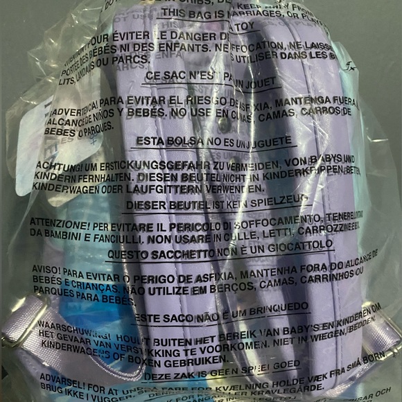 Loungefly - Picture 4 of 8